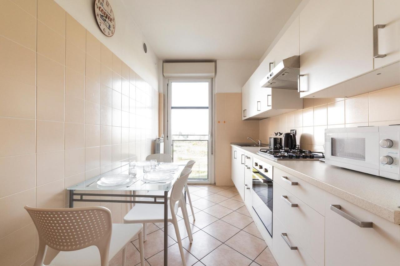 Milano Rogoredo Apt With Terrace! Apartment Exterior photo